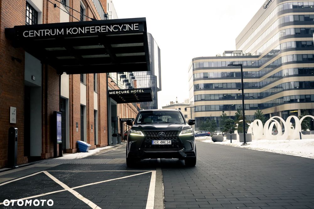 Lexus LX - 4
