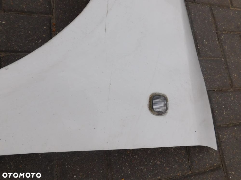 błotnik lewy przód SKODA FABIA II 07-11 - 3