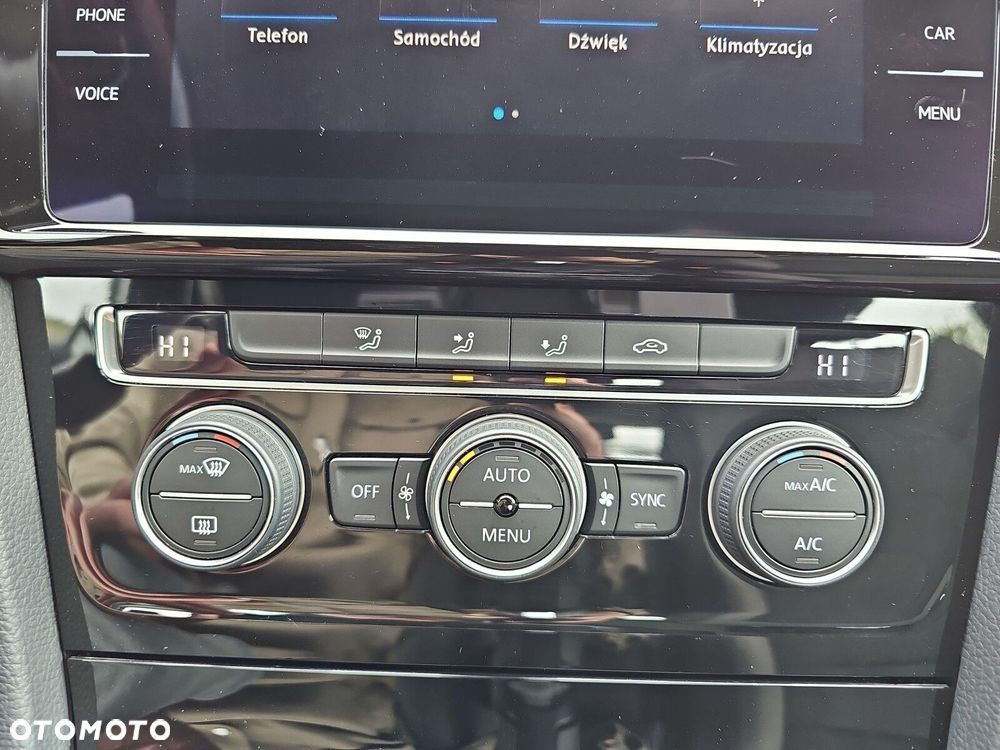Volkswagen Golf - 31