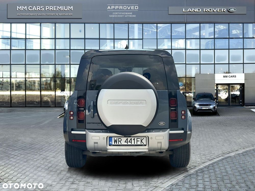 Land Rover Defender - 10