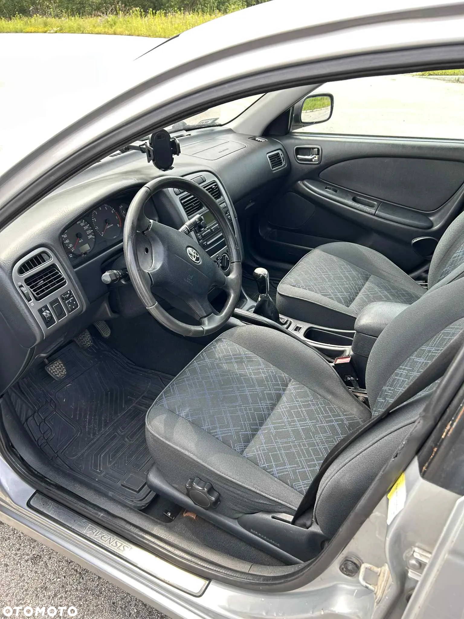 Toyota Avensis 1.8 VVT-i Luna - 8
