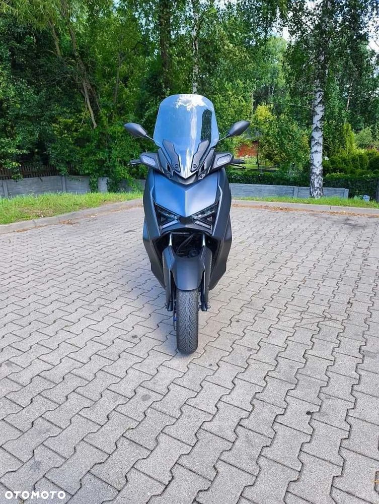Yamaha X-max - 1