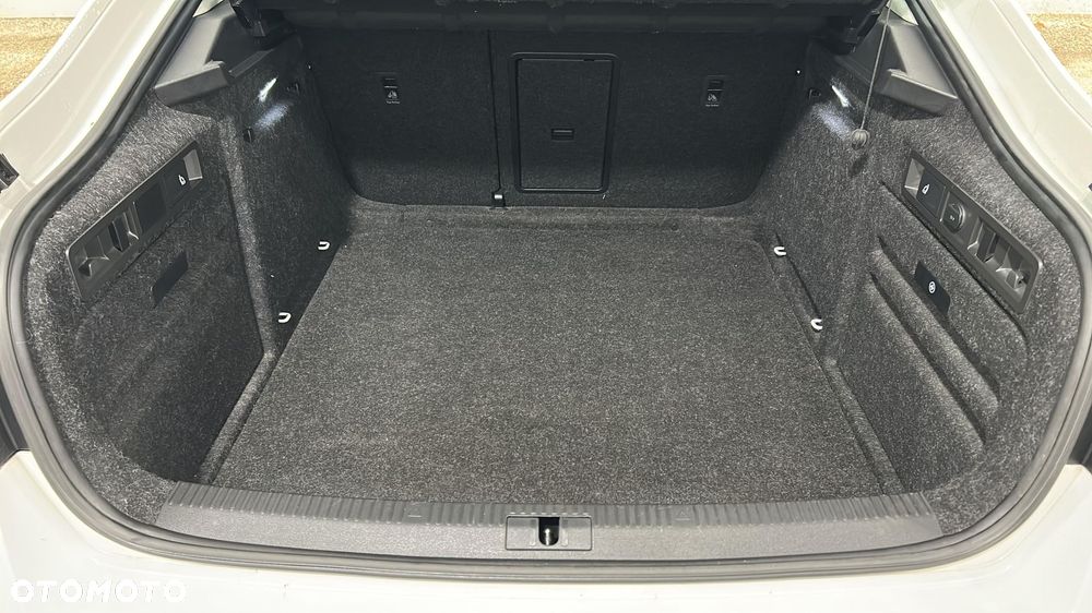 Skoda Superb 2.0 TDI SCR Style DSG - 12