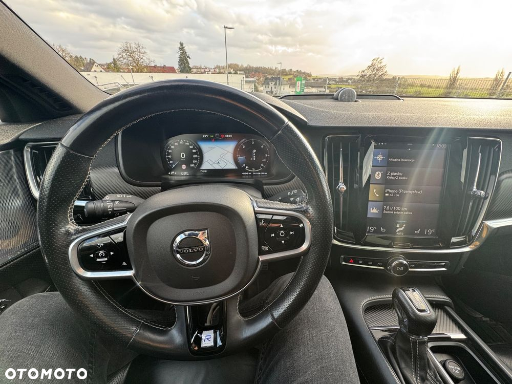 Volvo V90 D4 R-Design - 21