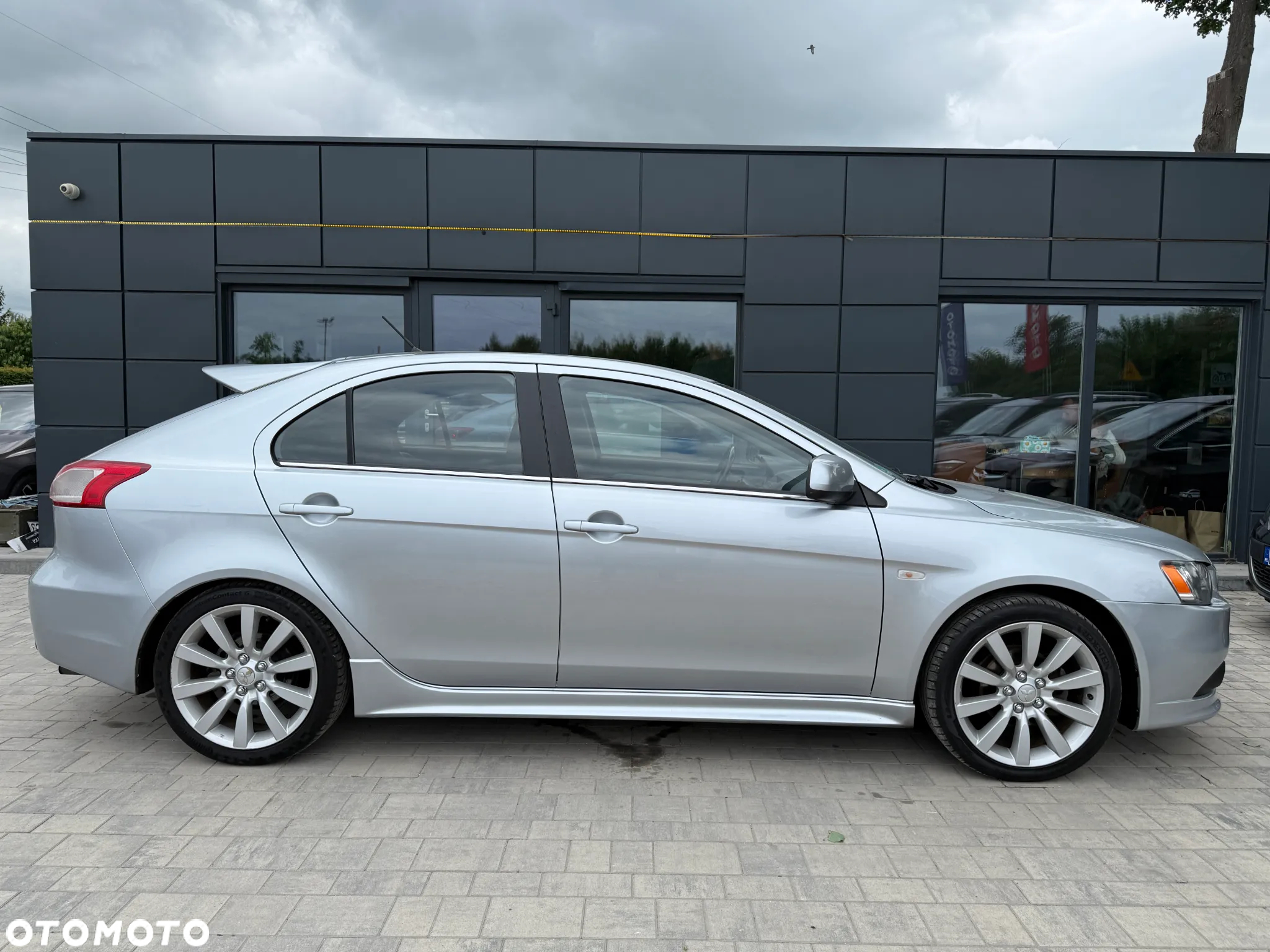 Mitsubishi Lancer 1.8 Invite - 20