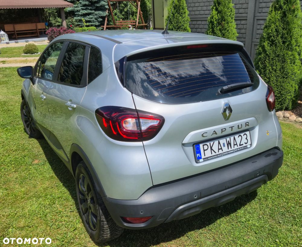 Renault Captur dCi 90 EDC COLLECTION - 11