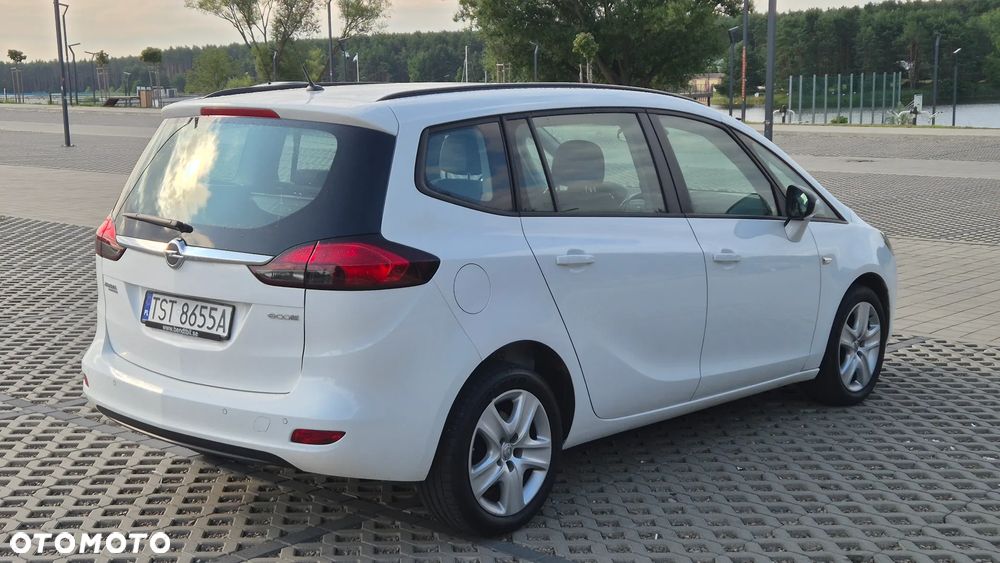 Opel Zafira - 4