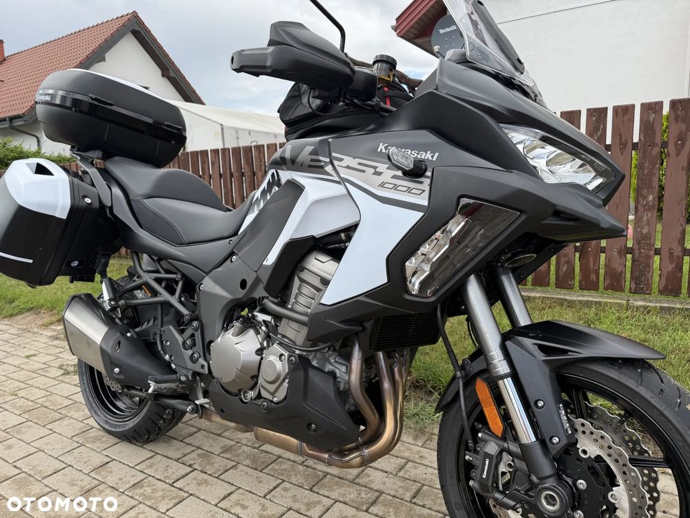 Kawasaki Versys 1000 - 8