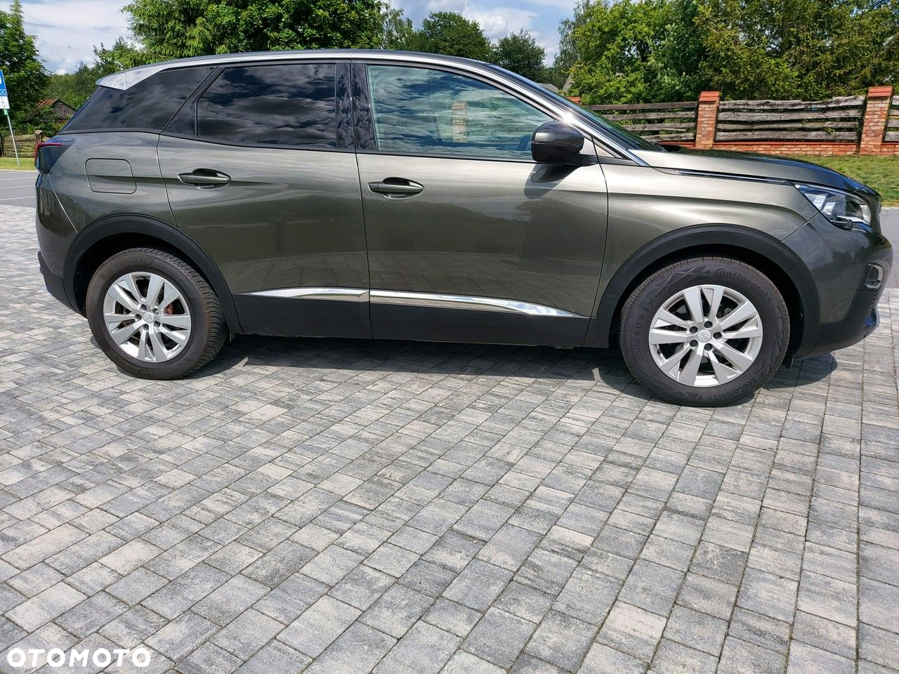Peugeot 3008 - 8