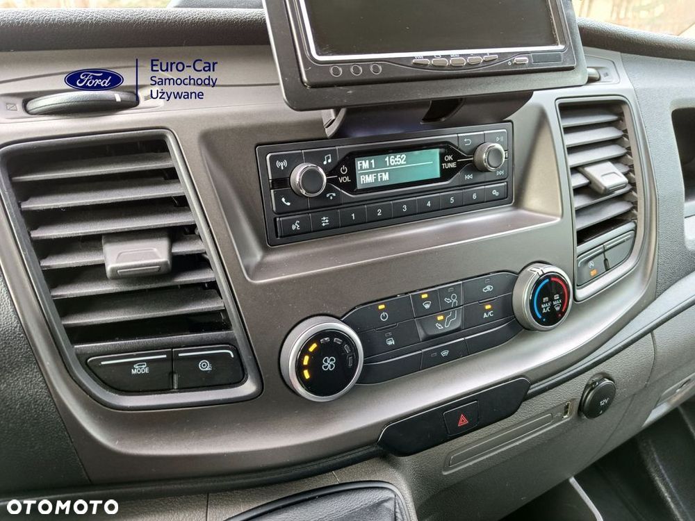 Ford Transit - 20