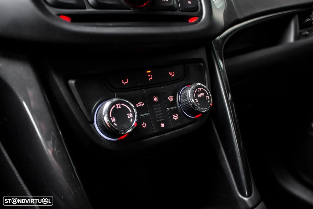 Opel Zafira 1.6 CDTi Executive - 22