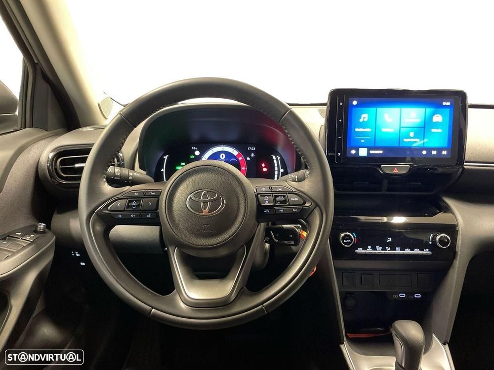 Toyota Yaris Cross 1.5 HDF Comfort Plus - 9