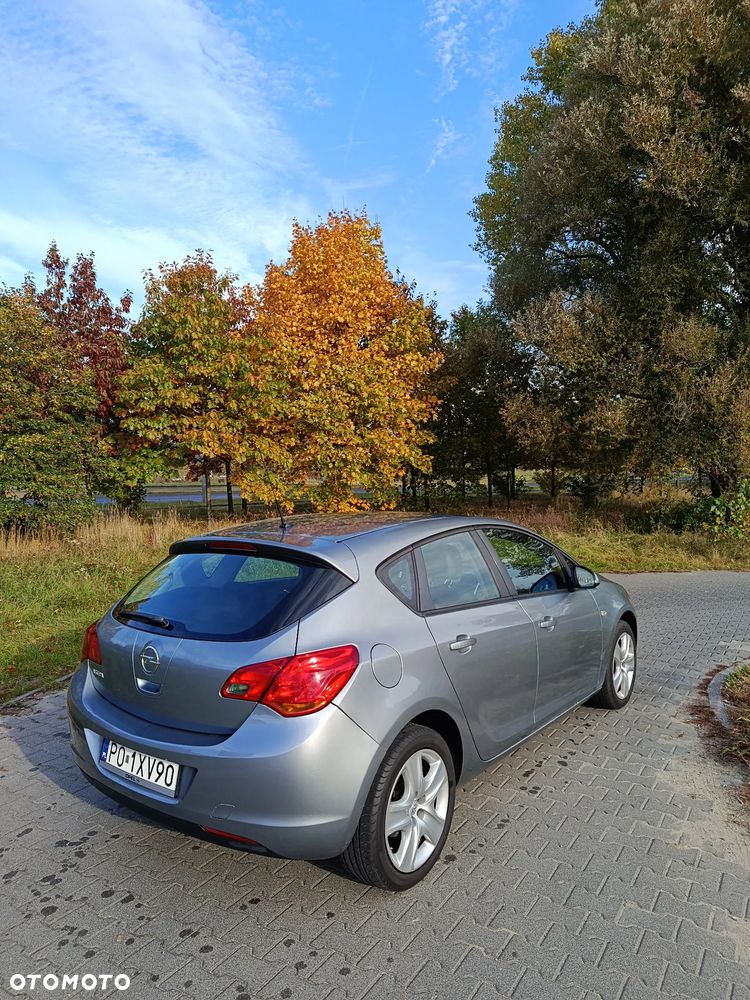 Opel Astra - 5