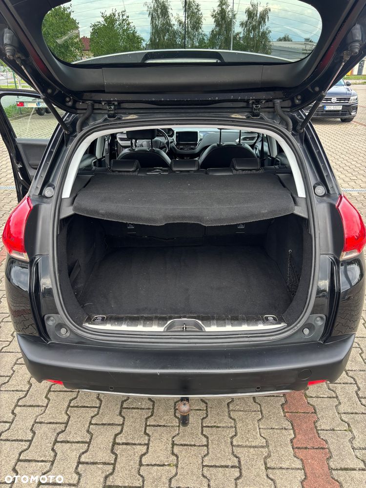 Peugeot 2008 82 VTI Allure - 19