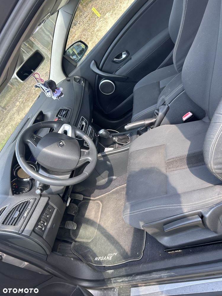 Renault Megane - 2