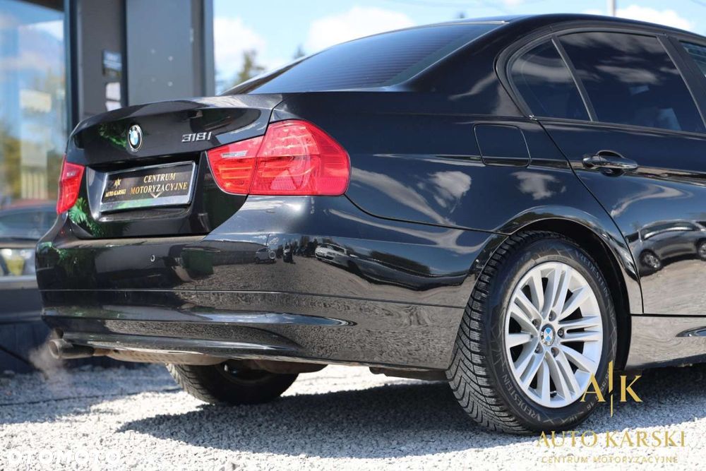 BMW Seria 3 - 24