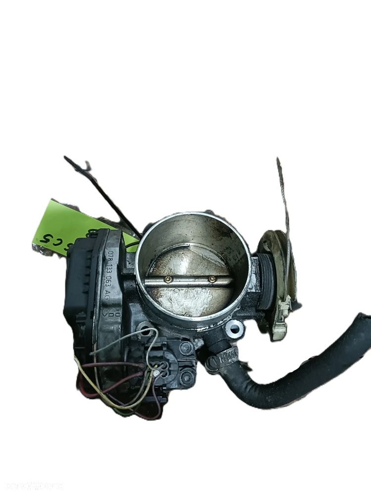 AUDI A6 C5 97-04 2,8 B przepustnica VDO 078133063AG * - 4