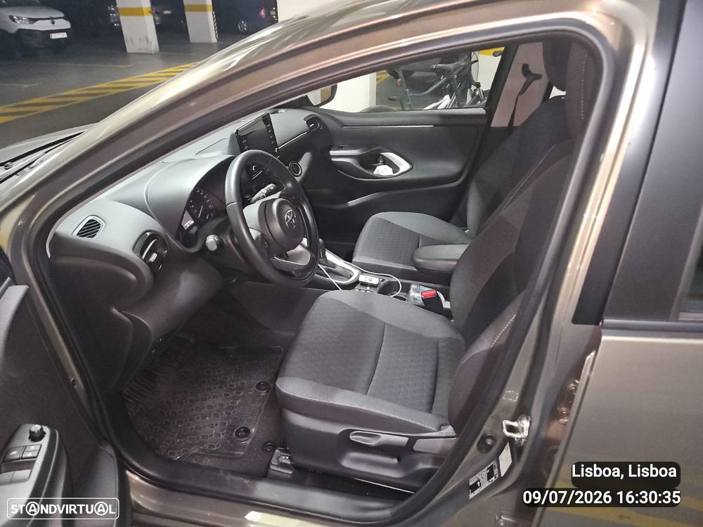 Toyota Yaris - 6