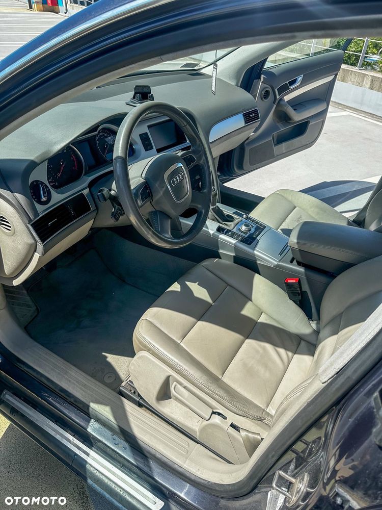Audi A6 Avant - 10