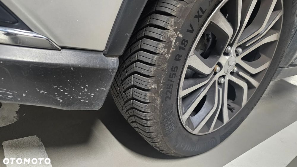 Mitsubishi Outlander 2.4 4WD CVT Intense - 14