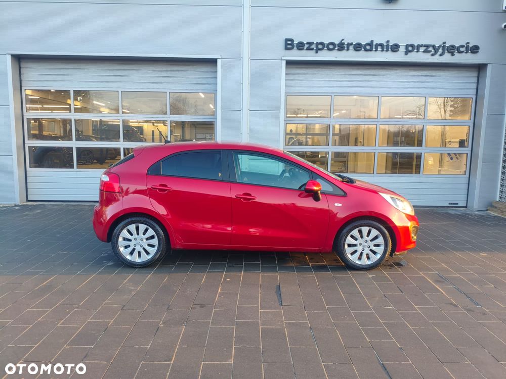 Kia Rio 1.4 Automatik Fifa World Cup Edition - 8