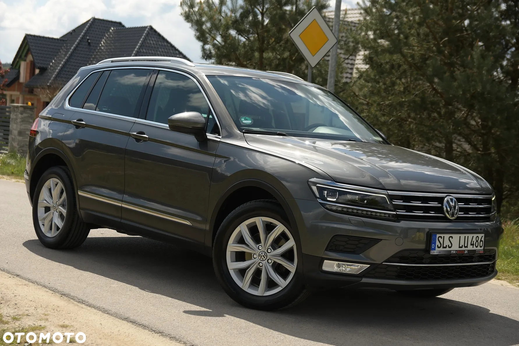 Volkswagen Tiguan - 3
