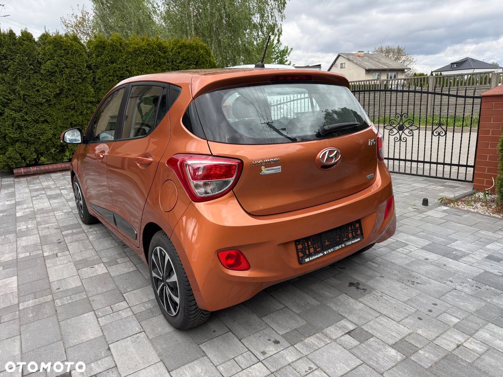 Hyundai i10 1.2 Fifa World Cup Edition - 7