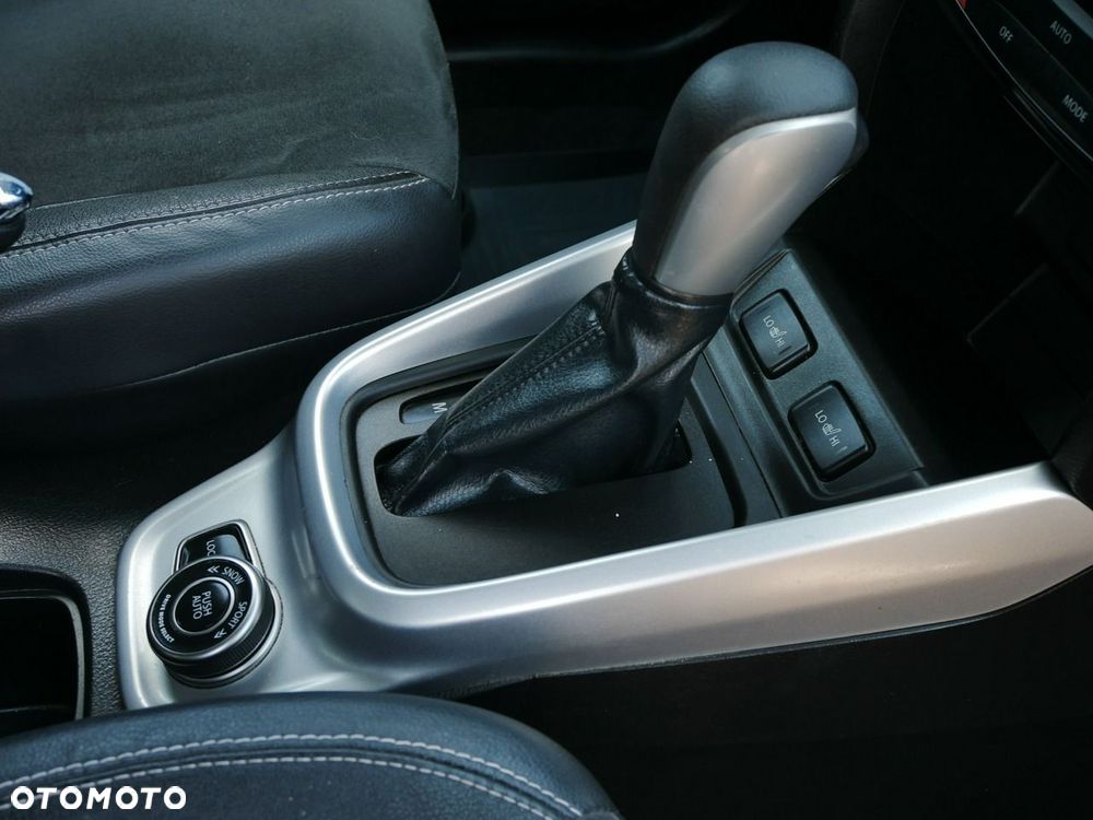 Suzuki Vitara 1.6 XLED 4WD - 25