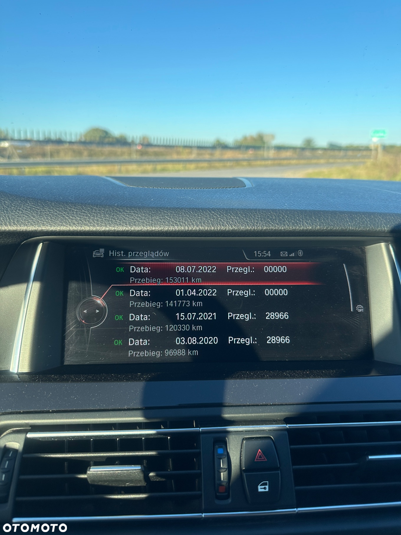 BMW Seria 5 520d xDrive - 15