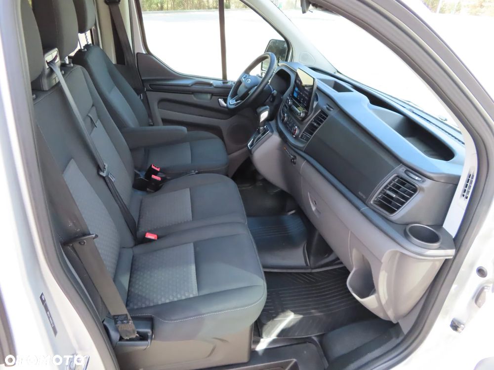 Ford Transit CUSTOM 2.0 TDCi 130 Km L2 Limited Edition W Najbogatszej Wersji Wyposażenia TREND L2H1 LONG Blaszak Furgon 9-Cio Osobowy Stan Jak NOWY POLECAM - 30
