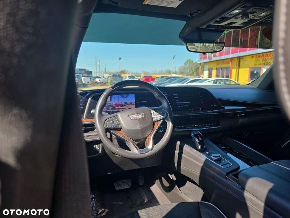Cadillac Escalade - 10