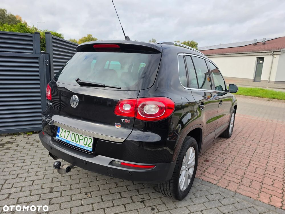 Volkswagen Tiguan 1.4 TSI BlueMotion Technology Lounge Sport & Style - 11