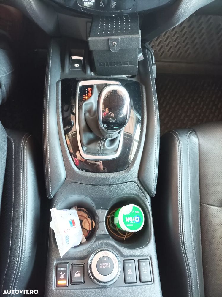 Nissan X-Trail 2.0 dCi ALL-MODE 4x4i Xtronic Tekna - 8