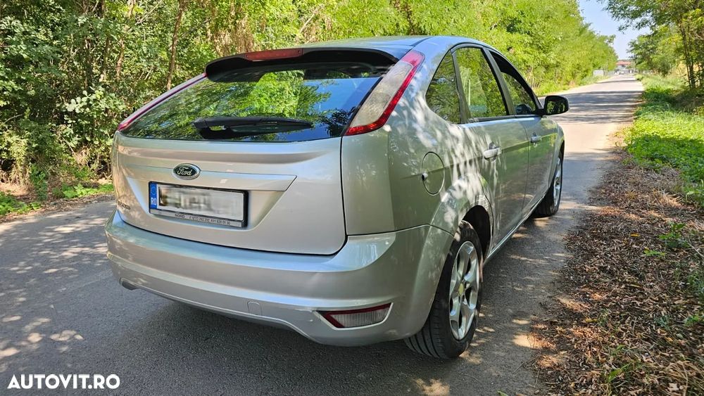 Ford Focus 1.6 Trend - 4