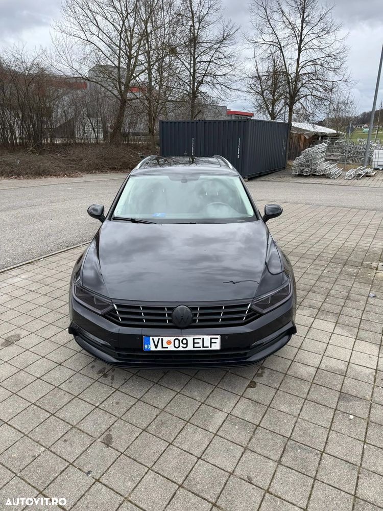 Volkswagen Passat 2.0 TDI Comfortline - 9