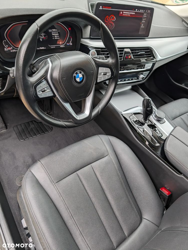 BMW Seria 5 520d MHEV Sport Line sport - 10