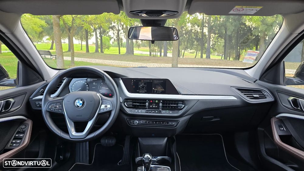BMW 116 i Aut. Luxury Line - 41