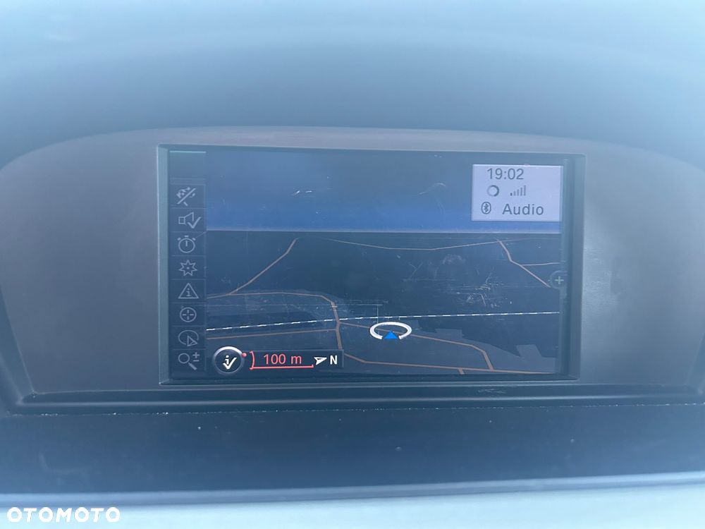 BMW Seria 3 318d - 22
