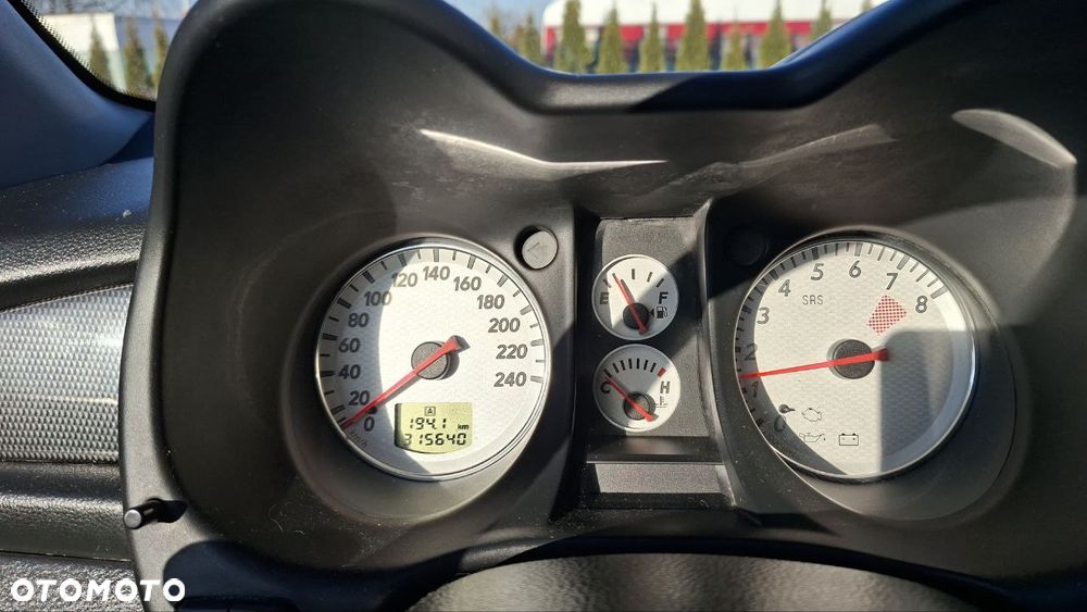 Mitsubishi Outlander 2.0 Turbo - 15