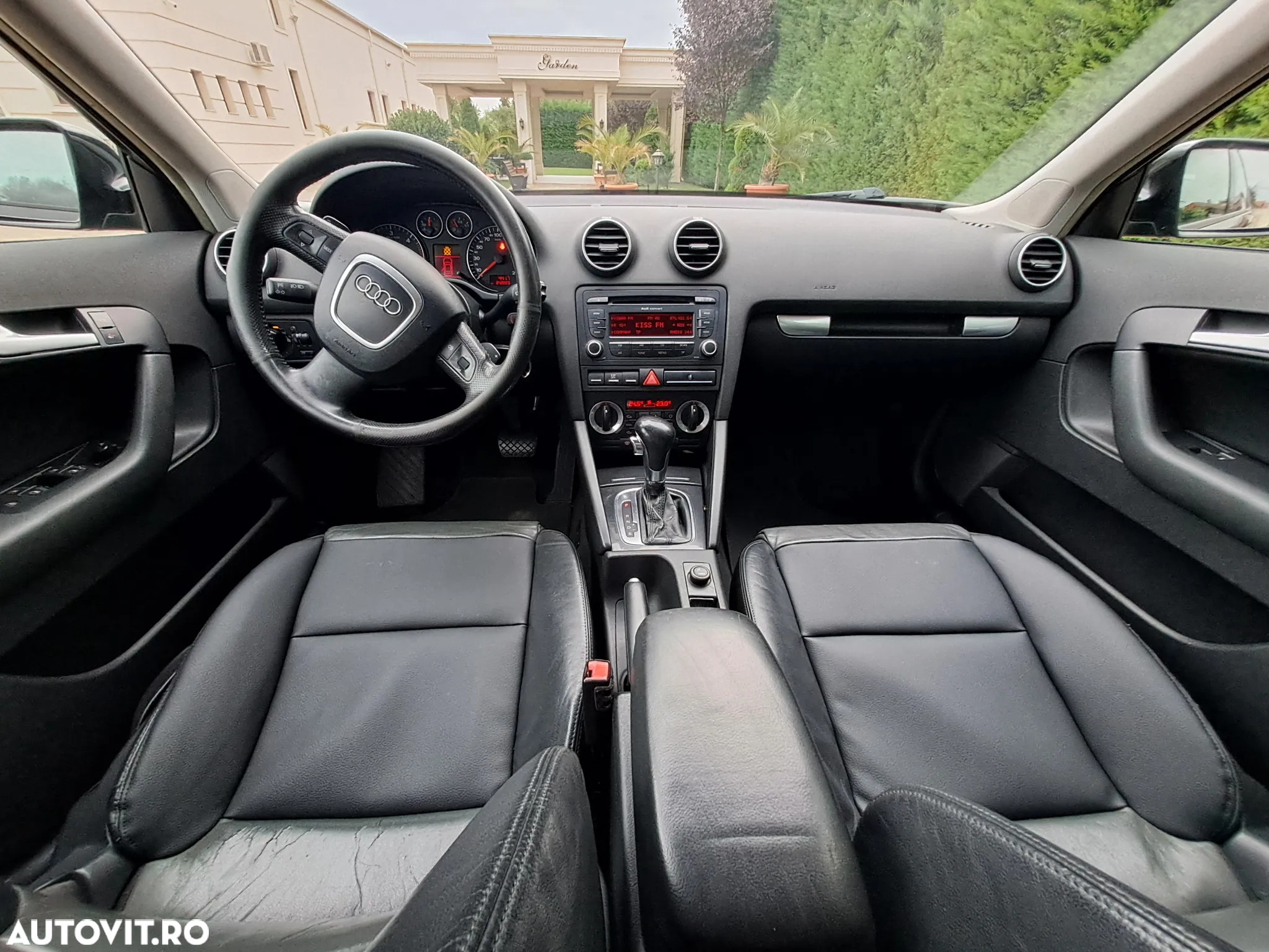 Audi A3 2.0 TDI Sportback DPF (DSG) S tronic Ambiente - 6