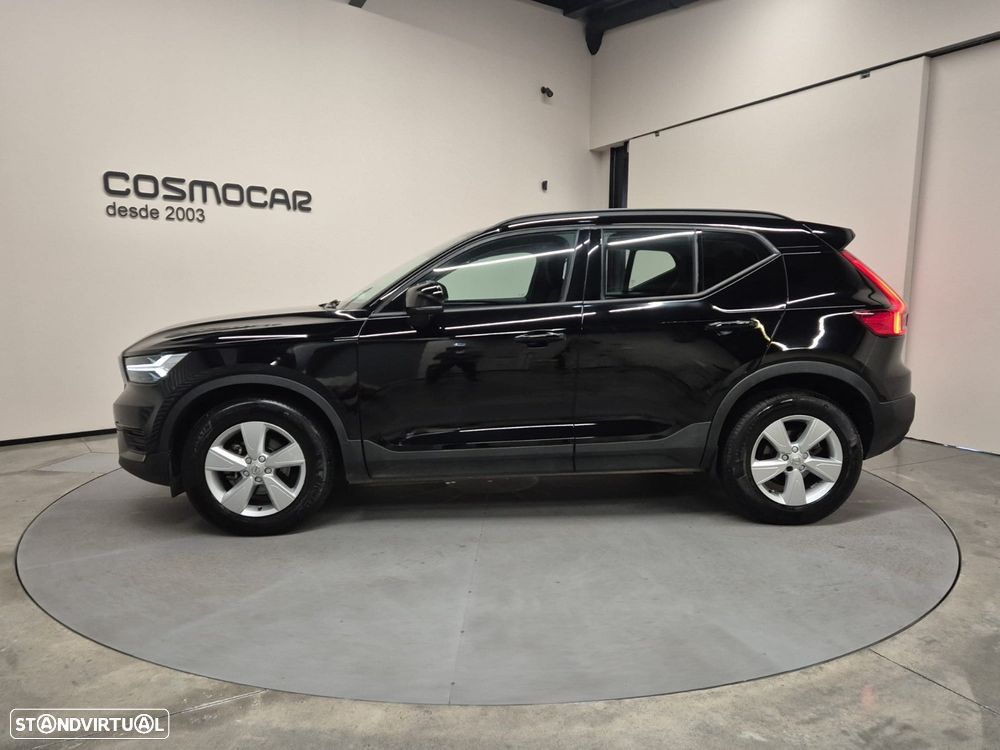 Volvo XC 40 1.5 T2 Momentum Core - 4