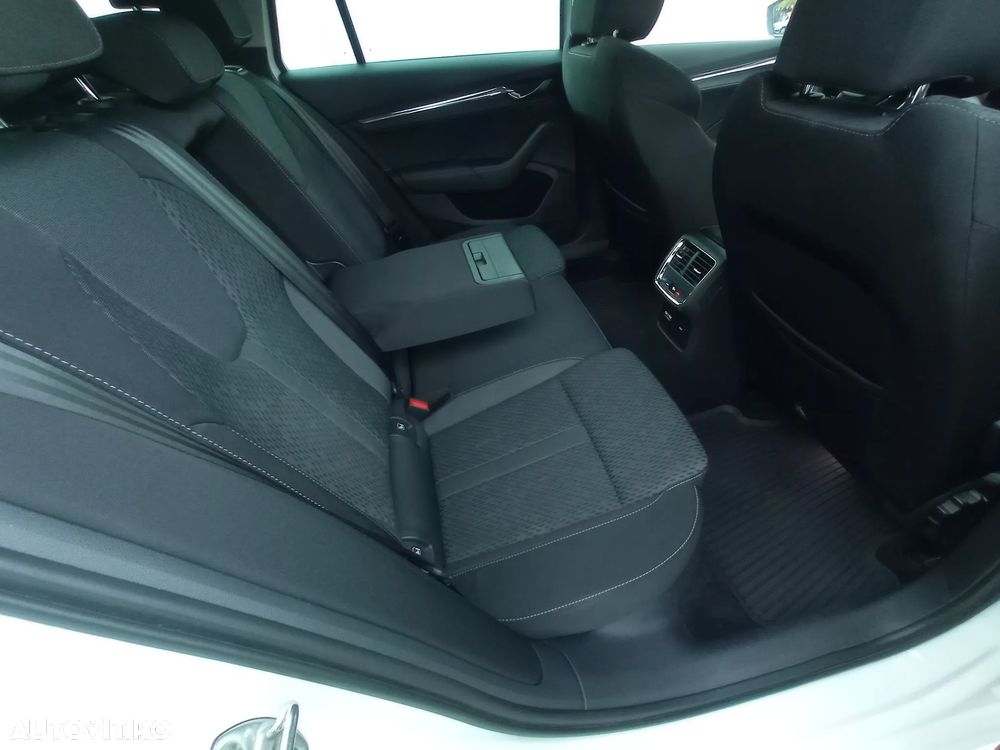 Skoda Octavia - 18