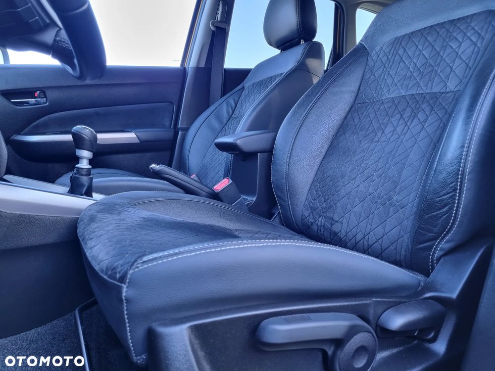 Suzuki Vitara - 24