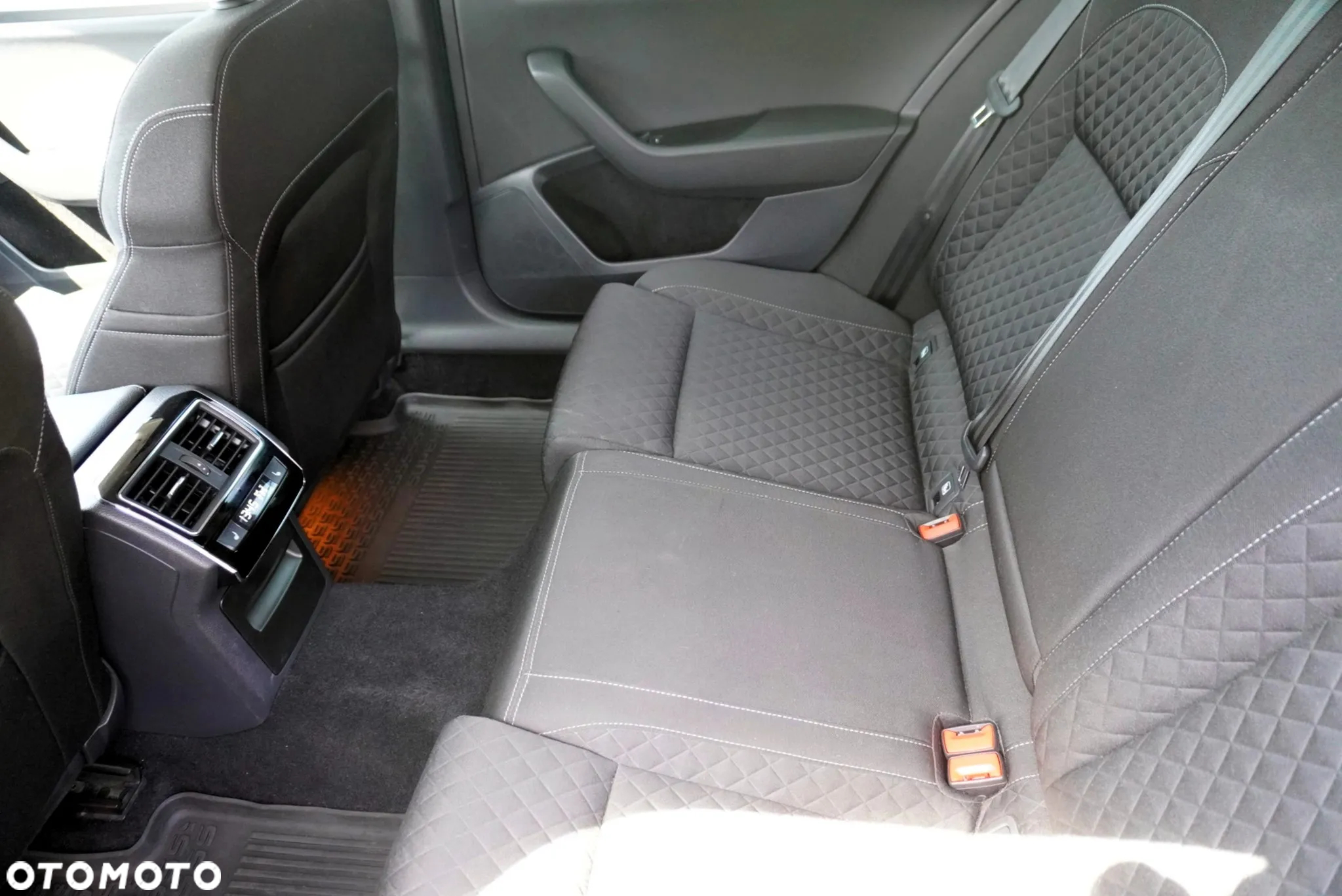 Skoda Superb 1.8 TSI Style - 20