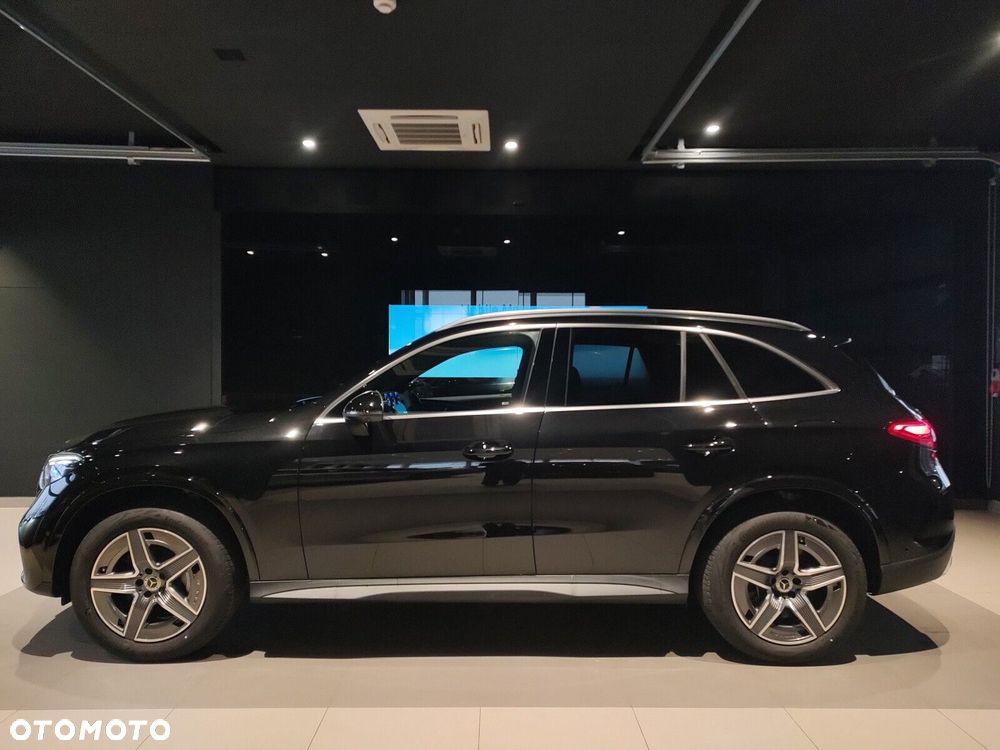 Mercedes-Benz GLC - 2