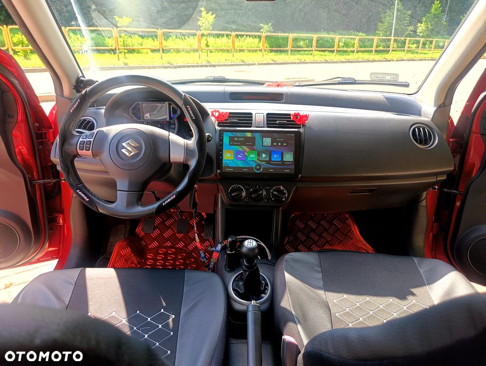 Suzuki Swift - 12