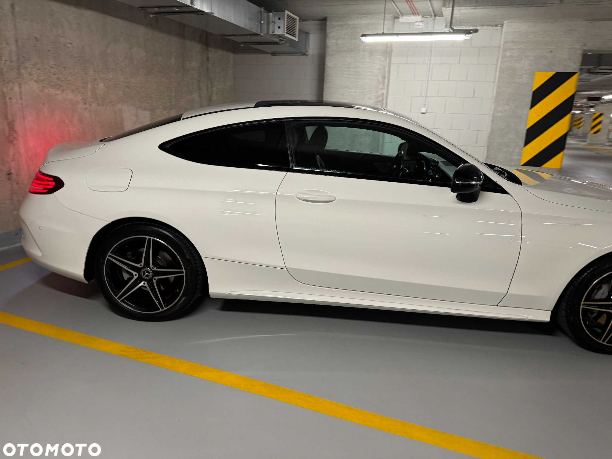 Mercedes-Benz Klasa C 200 4-Matic 9G-TRONIC - 4