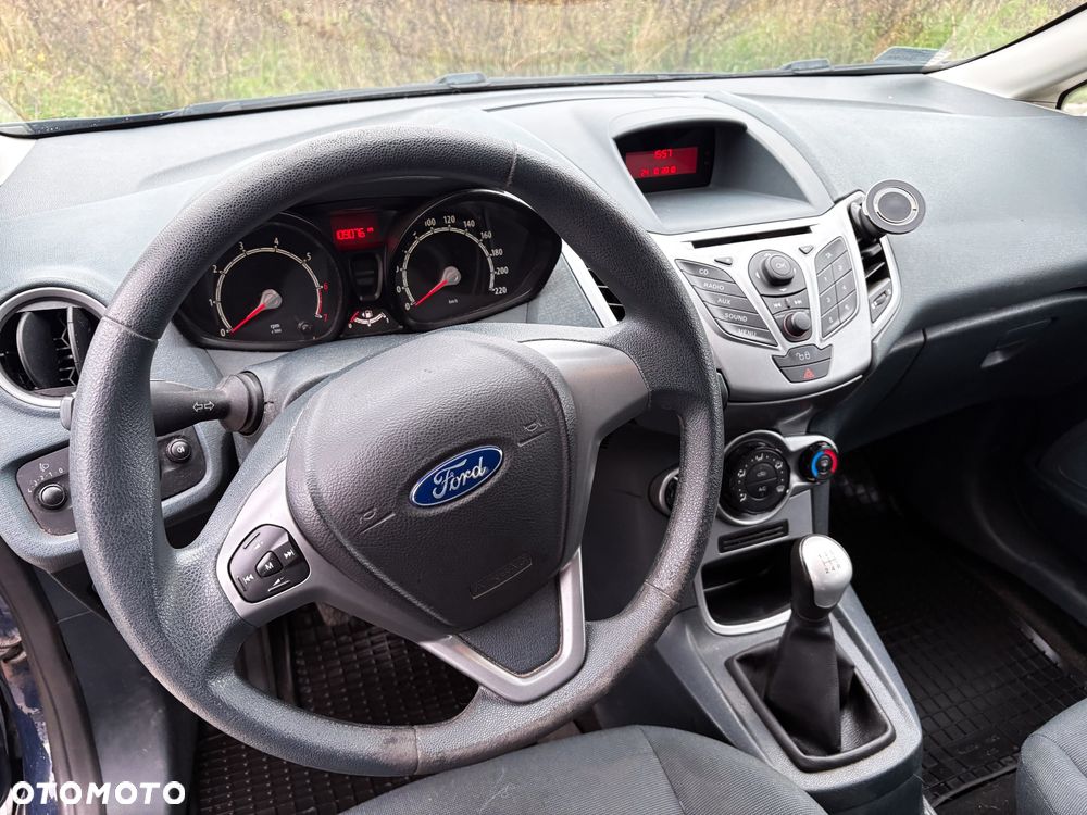 Ford Fiesta - 13