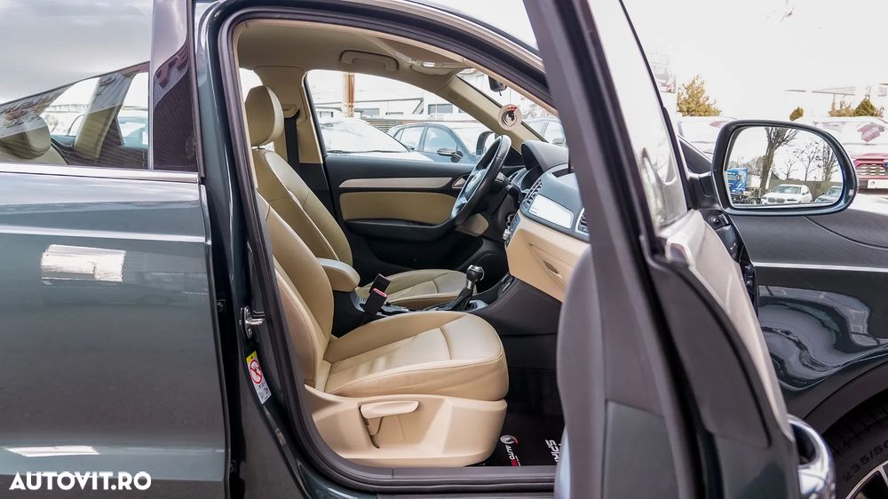 Audi Q3 2.0 TDI Quattro Stronic Sport - 25