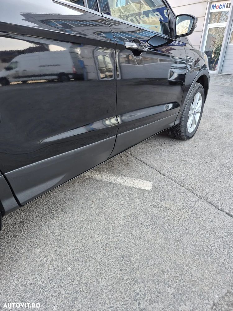 Ford Kuga 2.0 TDCi 2WD Trend - 2